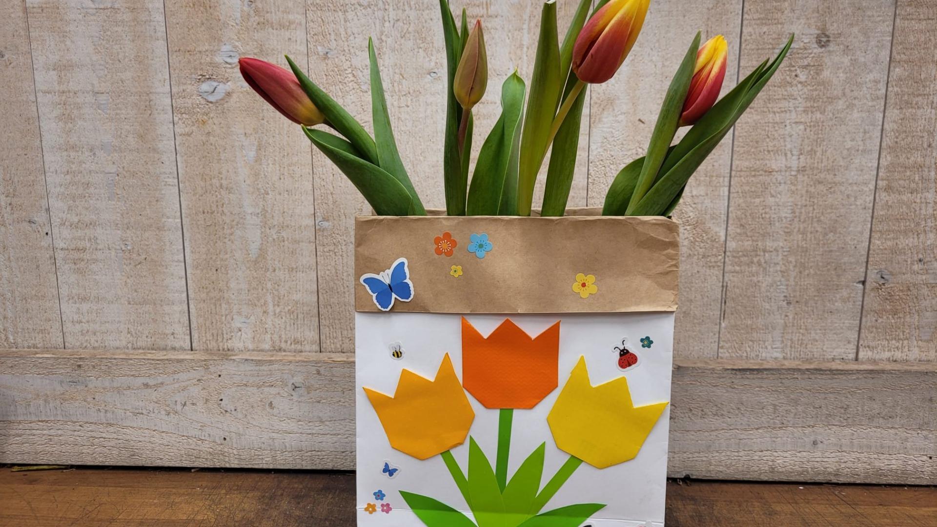 Begeleidende afbeelding Workshop kids Tulpentasje met tulpen