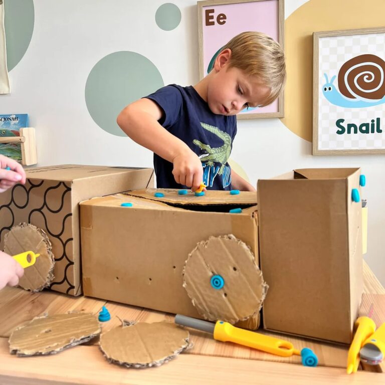 Begeleidende afbeelding Bouw erop los met Makedo!